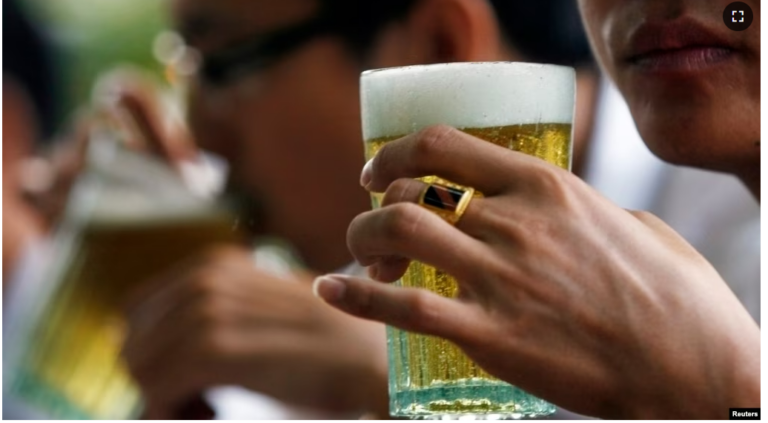 SHBA, paralajmërim urgjent për rrezik kanceri nga pijet alkoolike. Alkooli është i treti, pas duhanit dhe obezitetit, që rrit rrezikun e prekjes nga 7 lloje kanceri