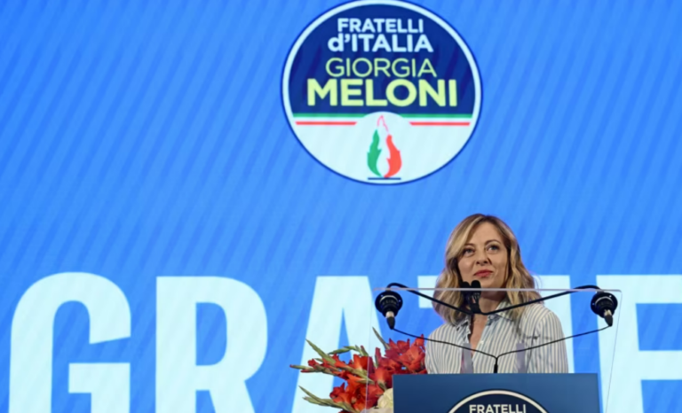 Kryeministrja Meloni refuzon largimin e simboleve fashiste nga logoja e partisë