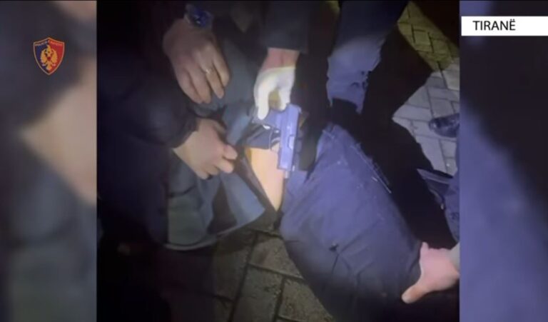 Armëmbajtje pa leje, çon pas hekurave 34-vjeçarin nga Tirana