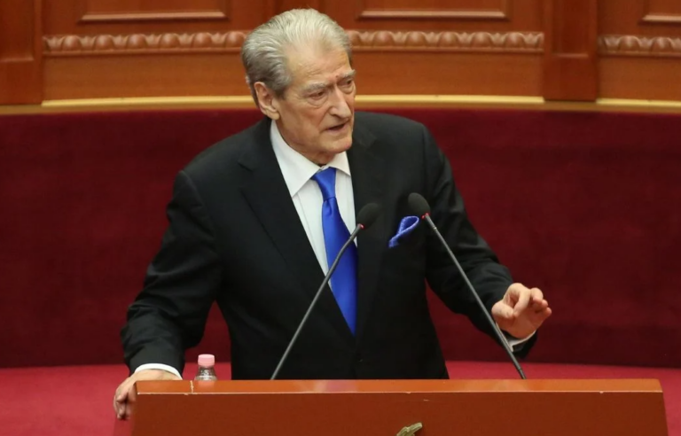 Berisha: Jo TikTok-u rrugaçi, por Encro Chat-i! Nxjerr zbuluar edhe Ramën