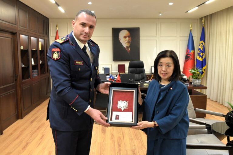 Kryepolici Proda pret ambasadoren japoneze: Ura të reja bashkëpunimi në fusha me interes të përbashkët