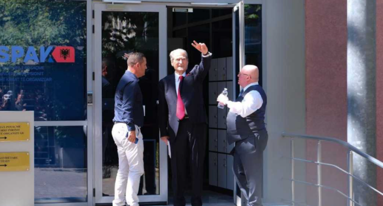 Dosja “Partizani”, shtyhet për në 31 janar seanca për Berishën