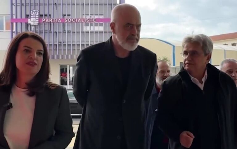 Rama viziton Poliklinikën e Specialiteteve: Do të ofrojë 22 shërbime