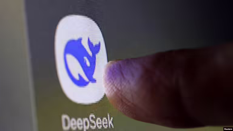 Aplikacioni kinez DeepSeek trazon garën për inteligjencën artificiale