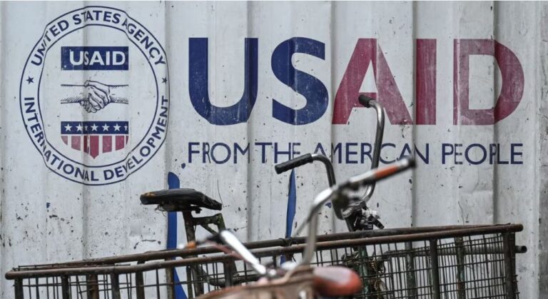 Bastisen zyrat e organizatave të shoqerisë civile financuar nga USAID