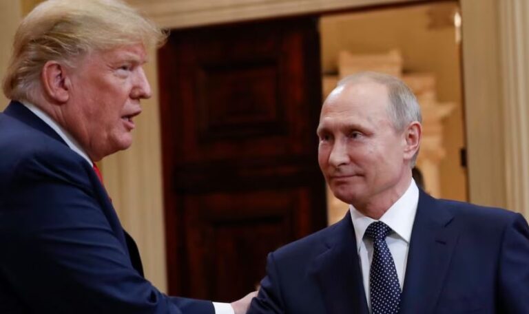 Trumpi afrohet me Putinin, acarohet Kina