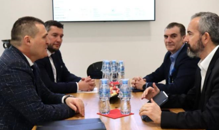 Dumani takohet me Celibashin: Bashkëpunim SPAK-KQZ për zgjedhjet e 11 majit