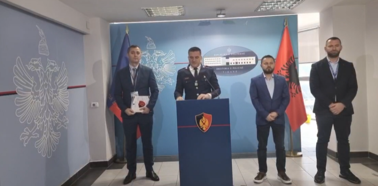Elton Alushi, rend dhe qetësi në Tiranë. Policia e kryeqytetit e para në Rajon për rregull e besueshmeri