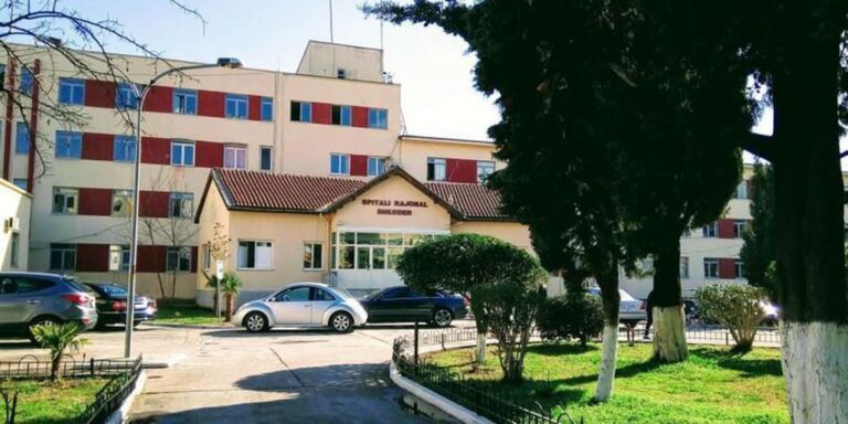 20-vjeçari u gjet i vrarë nga familjarët, dalin detaje