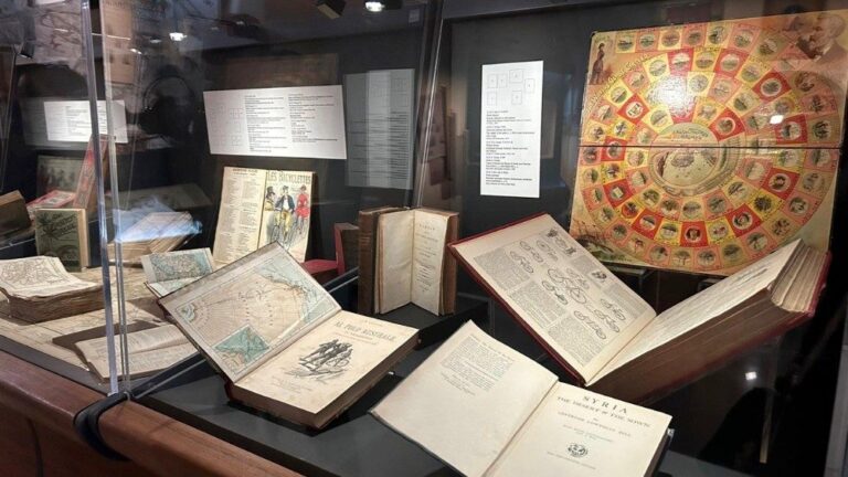 Radio Vatikani: Biblioteka Apostolike përuron ekspozitën “En route”: feja si udhëtim