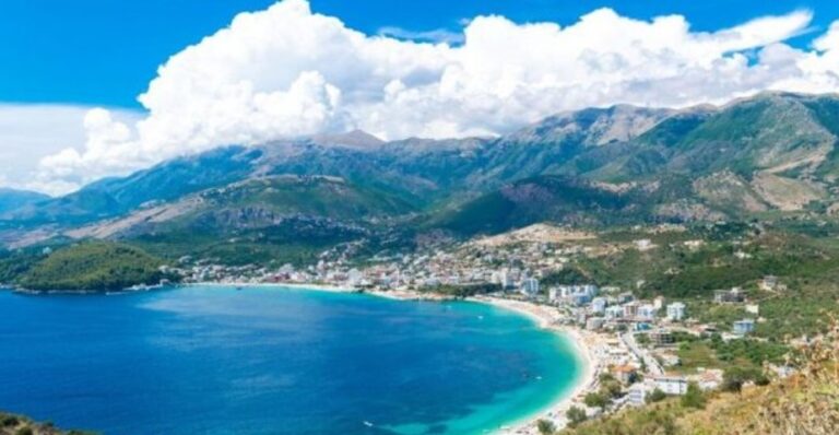 Media britanike “Express”: Shqipëria, destinacioni i ngjashëm me Maldivet me ujërat më të pastra në Evropë