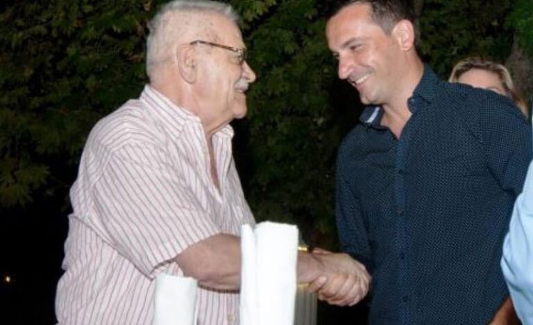 Robert Ndrenika mbështet Veliajn: Në 83 vite jetë, Tirana kurrë nuk ka qenë më mirë