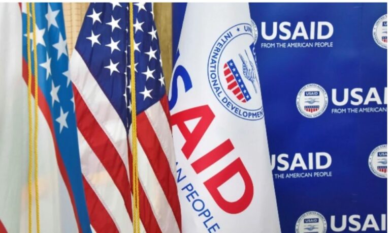 Administrata Trump pezullon nga puna punonjësit e USAID-it në mbarë botën