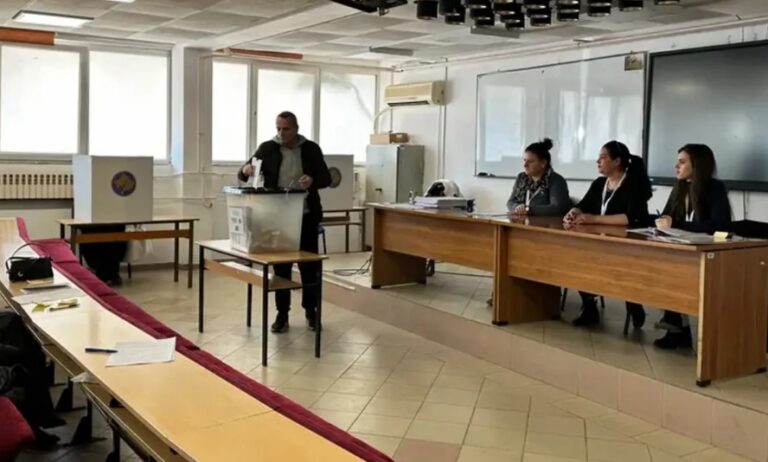 Vëzhguesit: Zgjedhjet në Kosovë gjithëpërfshirëse e paqësore
