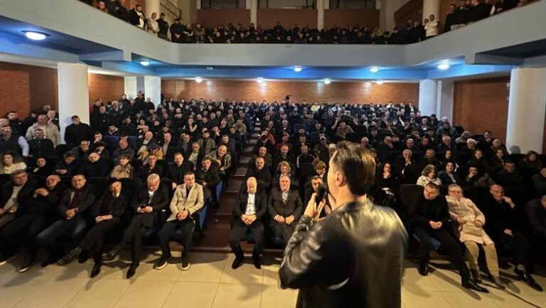 Basha nga Kamza: Raporti i DASH konfirmon se korrupsioni pengon zhvillimin e Shqipërisë