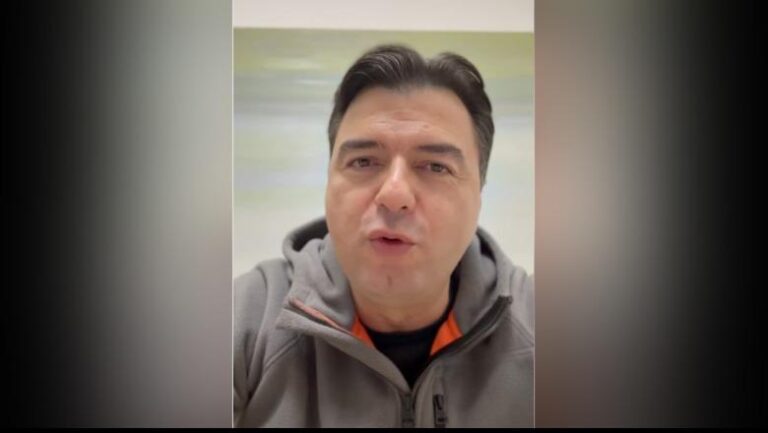 ”T’u fjet gjumë hoqëm vizat me BE”, Basha-Ramës: Ti zgjuar dhe shokët i ke në burg