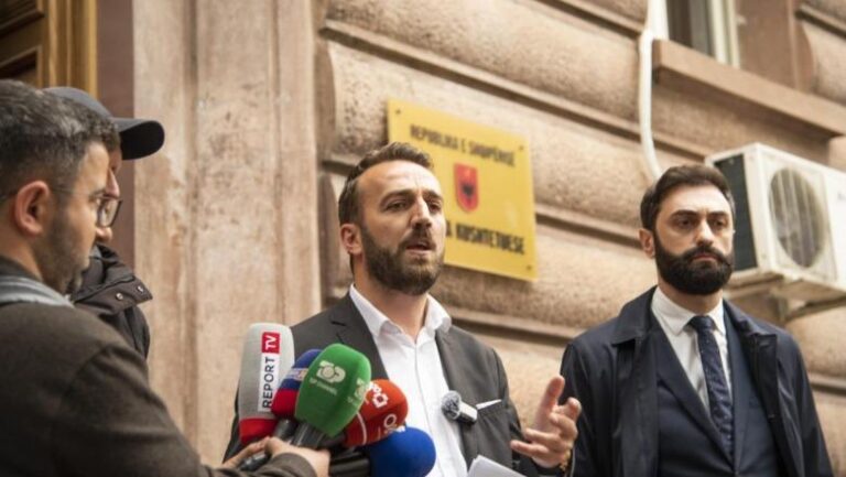 Mbyllja e TikTok-ut shkon në Kushtetuese, gazetarët: Jo e drejtë