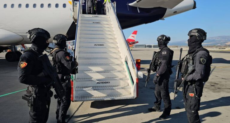 Interpol Tirana , ekstradohet nga Holanda, 30-vjeçari i shpallur në kërkim ndërkombëtar