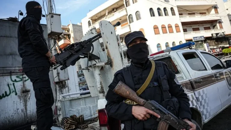 BBC: Forcat siriane të sigurisë akuzohen për vrasjen e qindra civilëve
