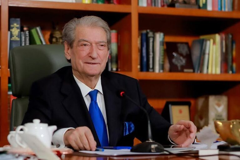 Arrestimi i kryebashkiakut, Berisha: Përpjekje për një Turqi pa opozitë