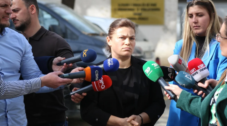 Seanca për vr*sjen e Martinit me dyer të mbyllura? avokati: Jo. Nëna: Duam drejtësi