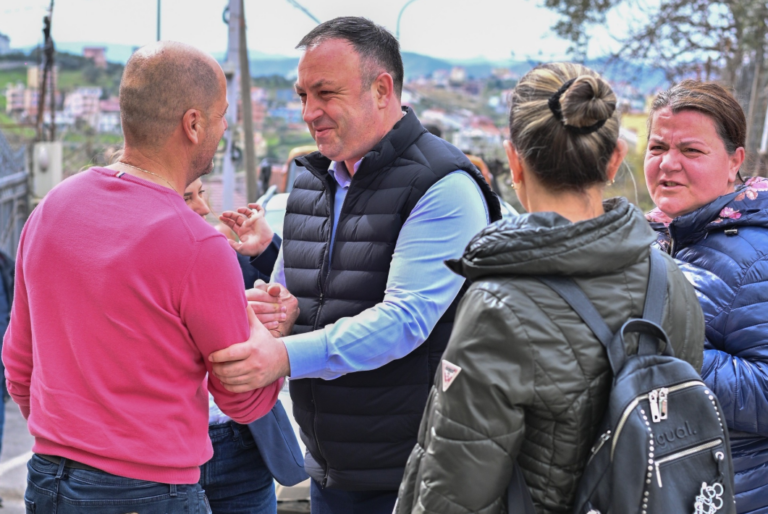Ministri Brendshëm Ervin Hoxha, njeriu që votohet edhe nga demokratët