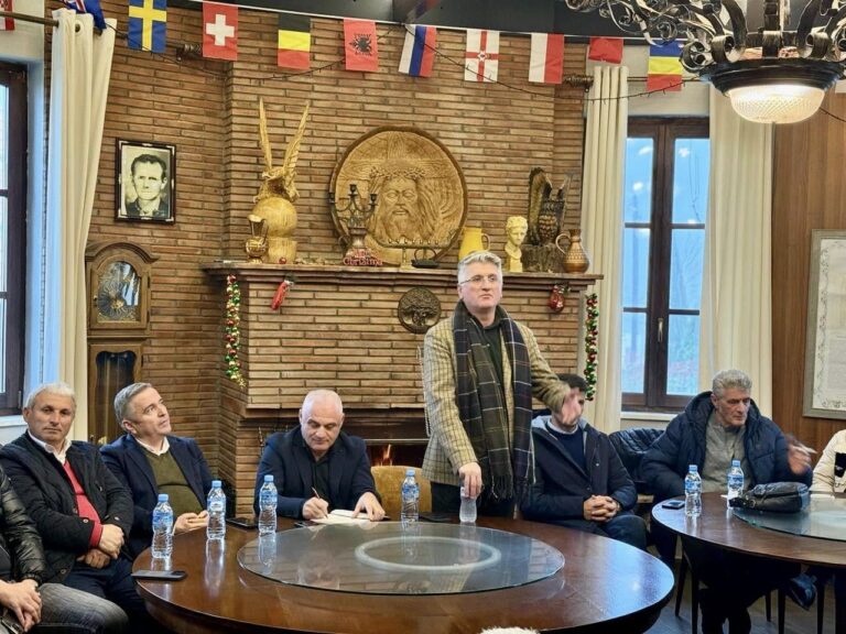 Agron Gjekmarkaj: Kthella, Perlati, mbarë Mirdita votojnë PD