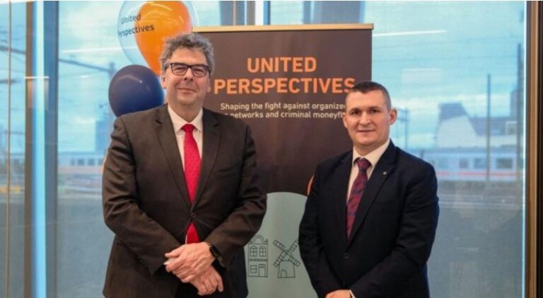 Dumani në Holandë, takohet me kryeprokurorin holandez. Ambasada jep detajet nga takimi