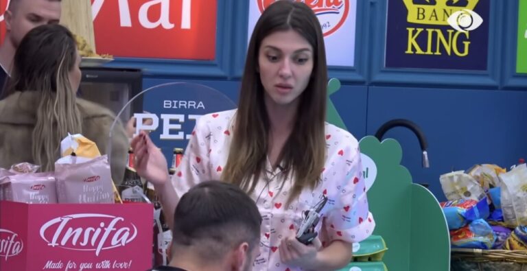 “Ta futa me shapkë surratit”! Loredana nxehet keq me Jozin