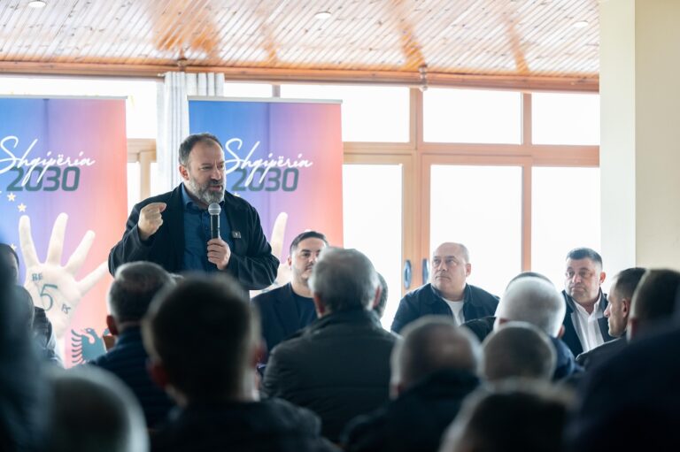 Mazniku në Labinot Mal dhe Labinot Fushë