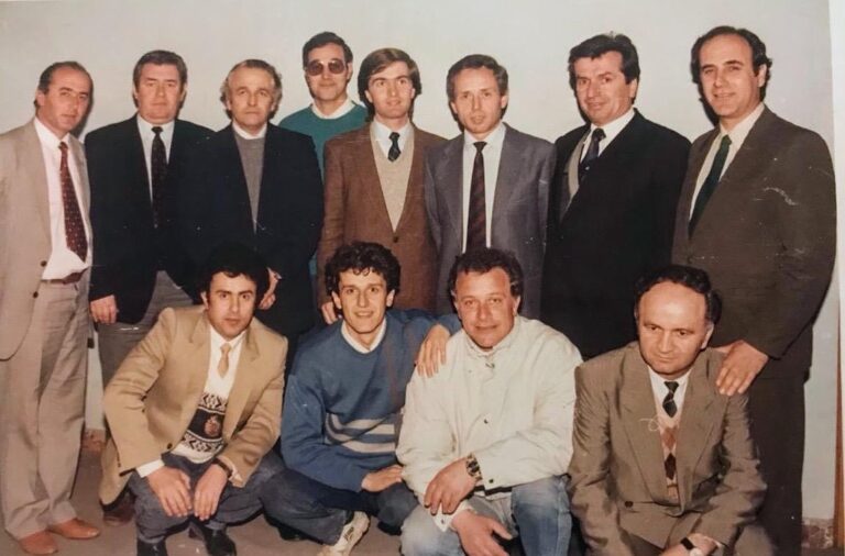 Pandeli Majko poston foton kur kandidoi për herë të parë për PS-në