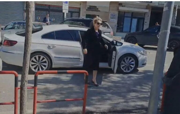 Monika Kryemadhi paraqitet në SPAK