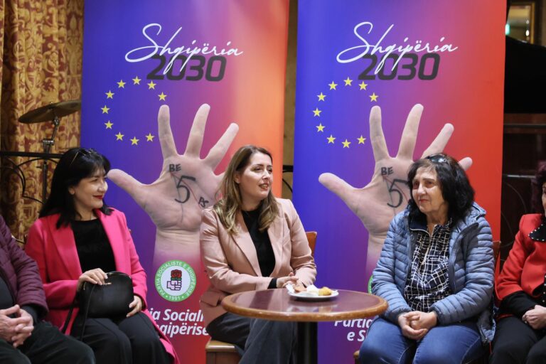 Manastirliu: Me profesionistë e intelektualë të nderuar, banorë të qendrës së Tiranës