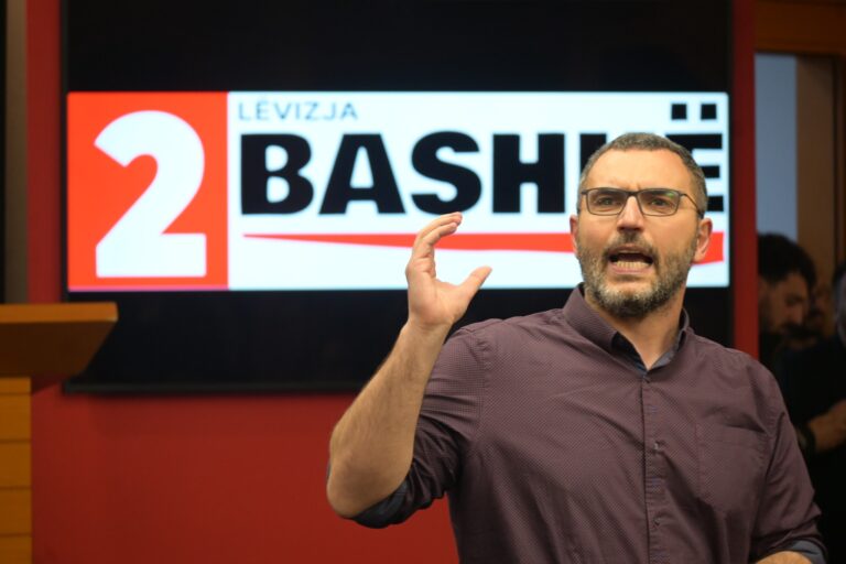 “Lëvizja Bashkë” e Arlind Qorit prezanton programin për zgjedhjet e 11 majit