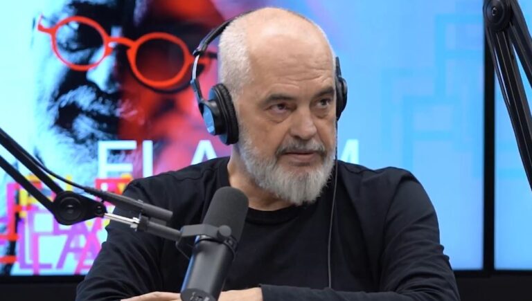 Rama batuta me kandidatët e Shkodrës: Je pak demokrat ti!