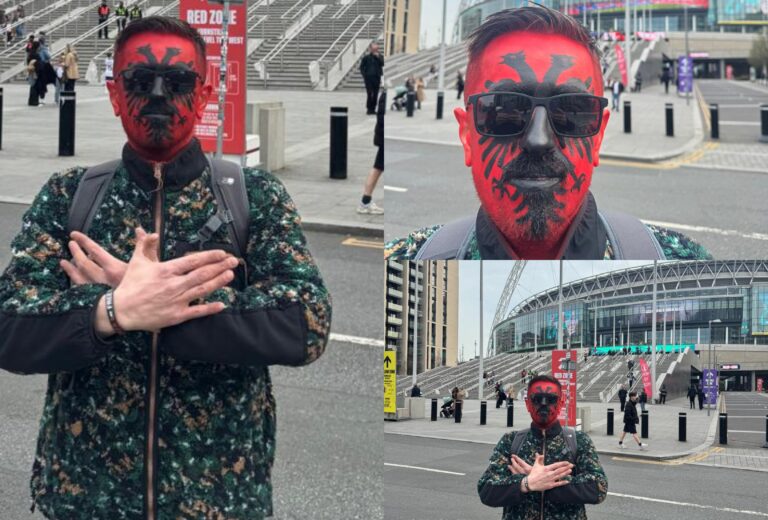 Tifozi shqiptar me fytyrën kuqezi para ”Wembley Stadium”