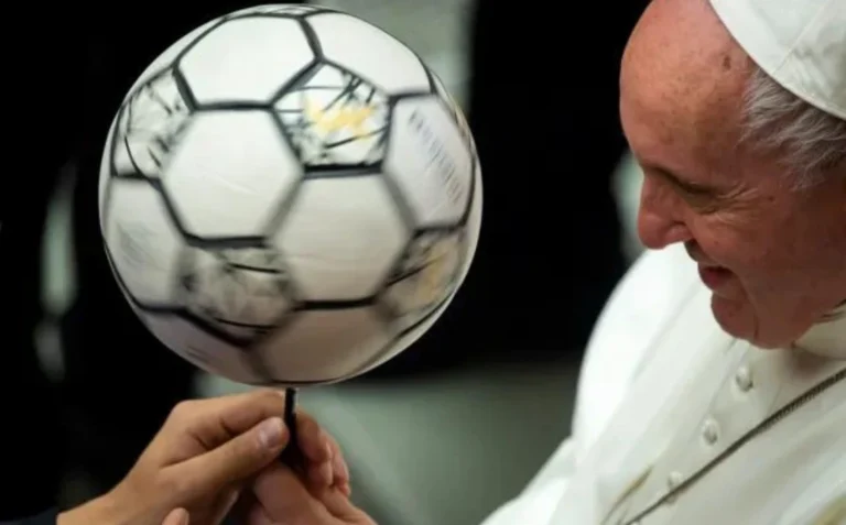 Ungjilli sipas “Futbolios”