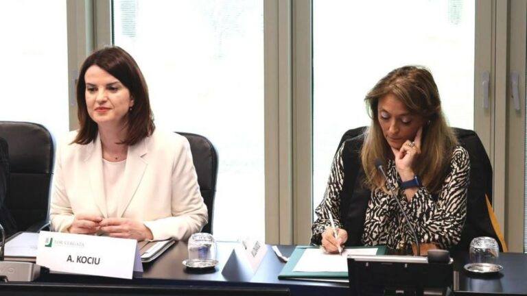 Koçiu vizitë në Spitalin Tor Vergata në Romë: Vijojmë partneritetin për kryerjen e ndërhyrjeve të avancuara edhe në Shqipëri