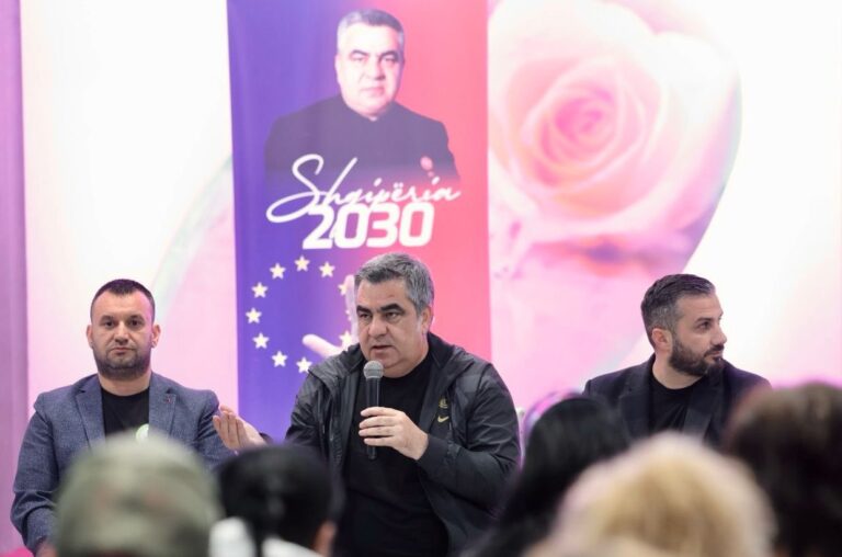 Ministri Gonxhja fushatë në Yzberisht: Ish-demokratët po na bashkohen për një Shqipëri më të mirë
