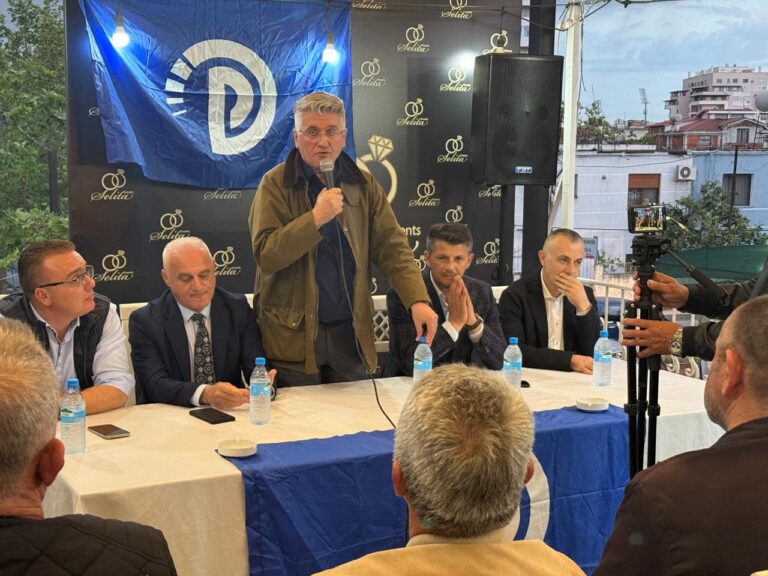 Agron Gjekmarkaj komunitetin mirditor në Spitallë të Durrësit: Jemi bashkë për ndryshimin