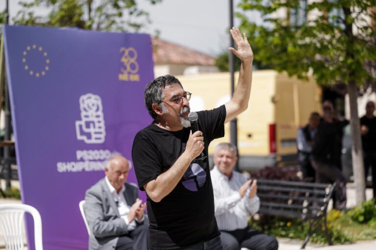 Drejtuesi politik i Vlorës, Çuçi në Konispol: Vota për PS lidhet direkt me fatin e Shqipërisë në BE