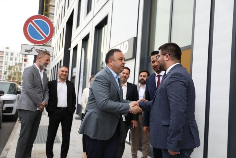 Ministri Hoxha takim me shoqatën e biznesmenëve nga Turqia në Shqipëri: Zhvillimi dhe zgjerimi i marrëdhënieve ekonomike e diplomatike