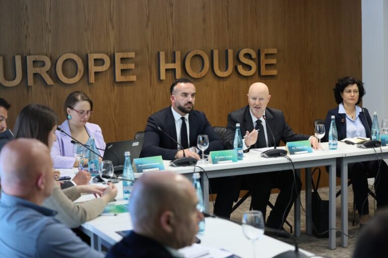 BE dhe Shqipëria bashkojnë forcat, zv/ministri Jaupaj: EU4GreenGen do të përmirësojë edukimin mjedisor