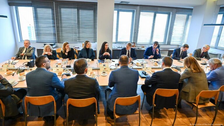 Kosovë, synohet të krijohet qeveria e re pa Albin Kurtin!