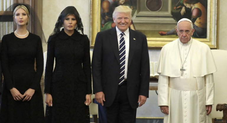 Lamtumira e fundit e Papës, do të marrë pjesë edhe Donald Trump