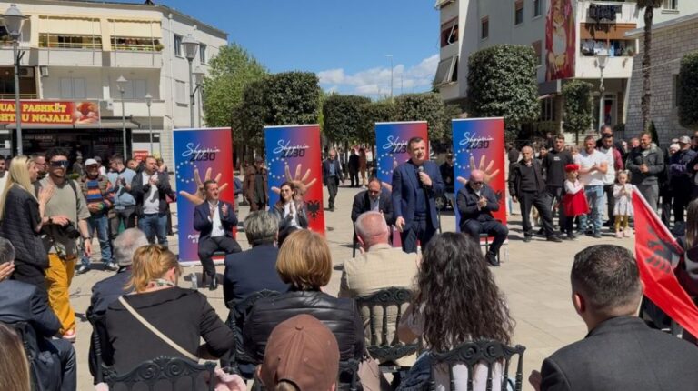 Balla vijon takimet në Librazhd: Kush do Europën, voton Ramën dhe Partinë Socialiste