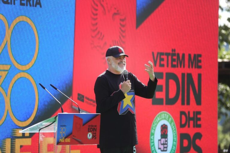 Dështoi takimi me djalin e Trump? Rama: Njerëzit e familjes së Presidentit u detyruan të mohojnë këtë çmenduri të PD