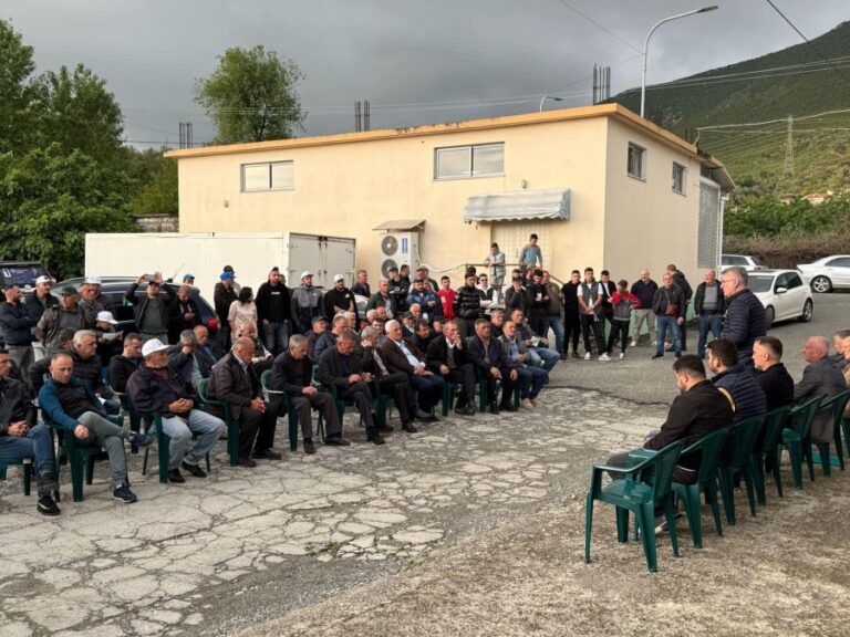Gjekmarkaj me demokratët në Kurbin: Bashkimi ynë po trondit sistemin e vjetër të Rilindjes