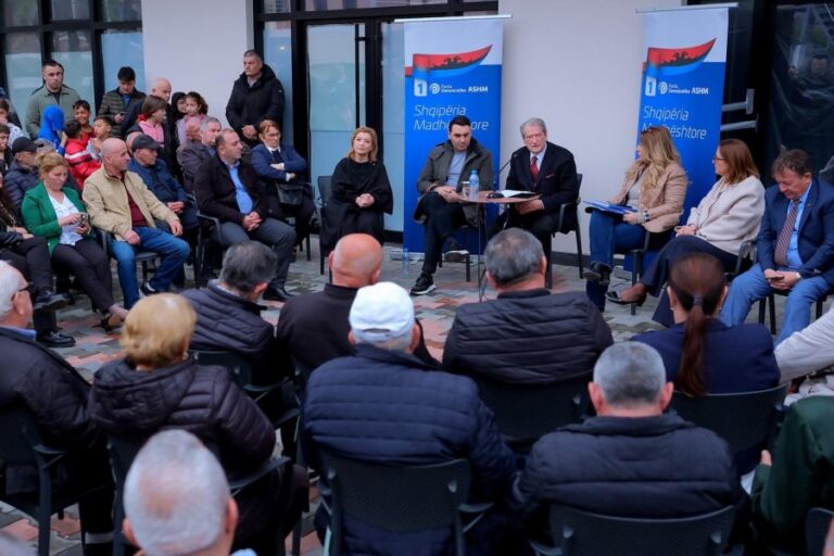 Berisha takim me demokratët në Tiranë: Programi jonë i hartuar me ekspertizën më të mirë të SHBA -së dhe Gjermanisë