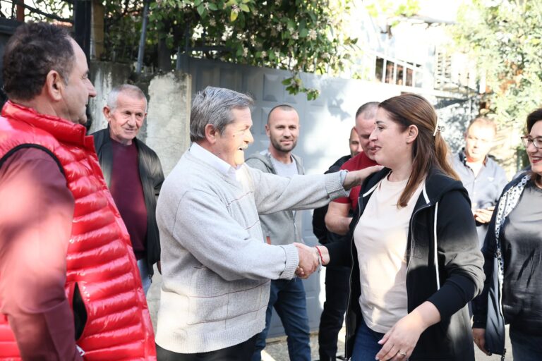 Ogerta Manastirliu: Bashkëbisedim me këdo për të votuar PS dhe Ramën, se voton Shqipërinë Europiane